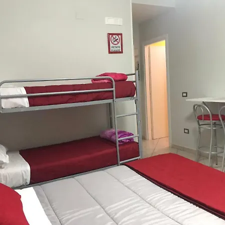 La Casetta Di Ester לינה וארוחת בוקר 4*